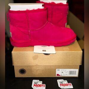 NIB Authentic UGG Girls Classic Mini Shearling Boots "Raspberry" Pink Size 6